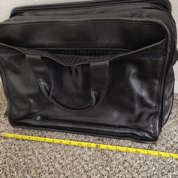 Tumi Alpha Tpass Black Expandable Leather Briefcase Carryon Bag Strap - Picture 14 of 15